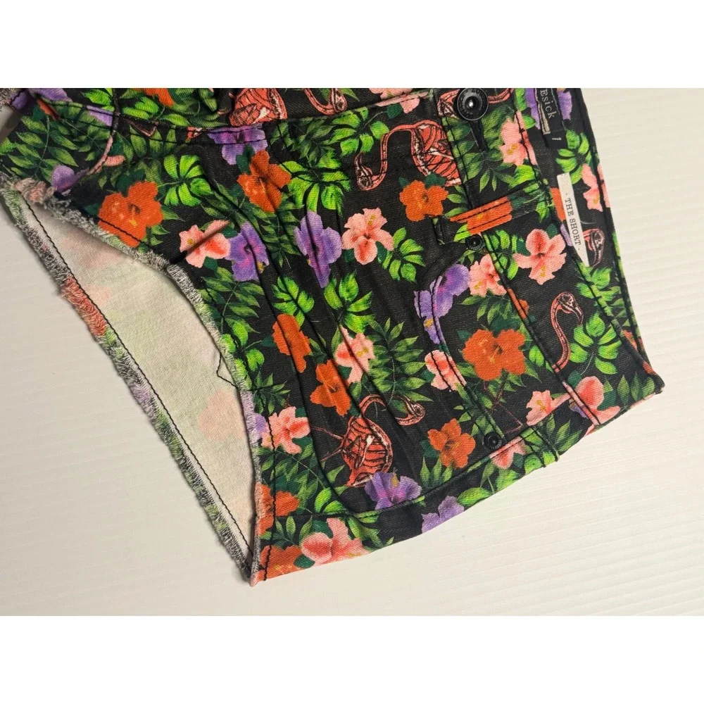 Lovesick Denim Shorts Black Floral Flamingo Tropical Cut Off Raw Hem 1 Women‎